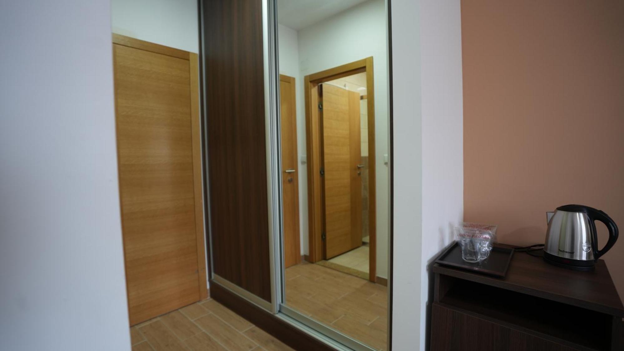 Motel "Izvor Bosne" Ilidža Екстериор снимка