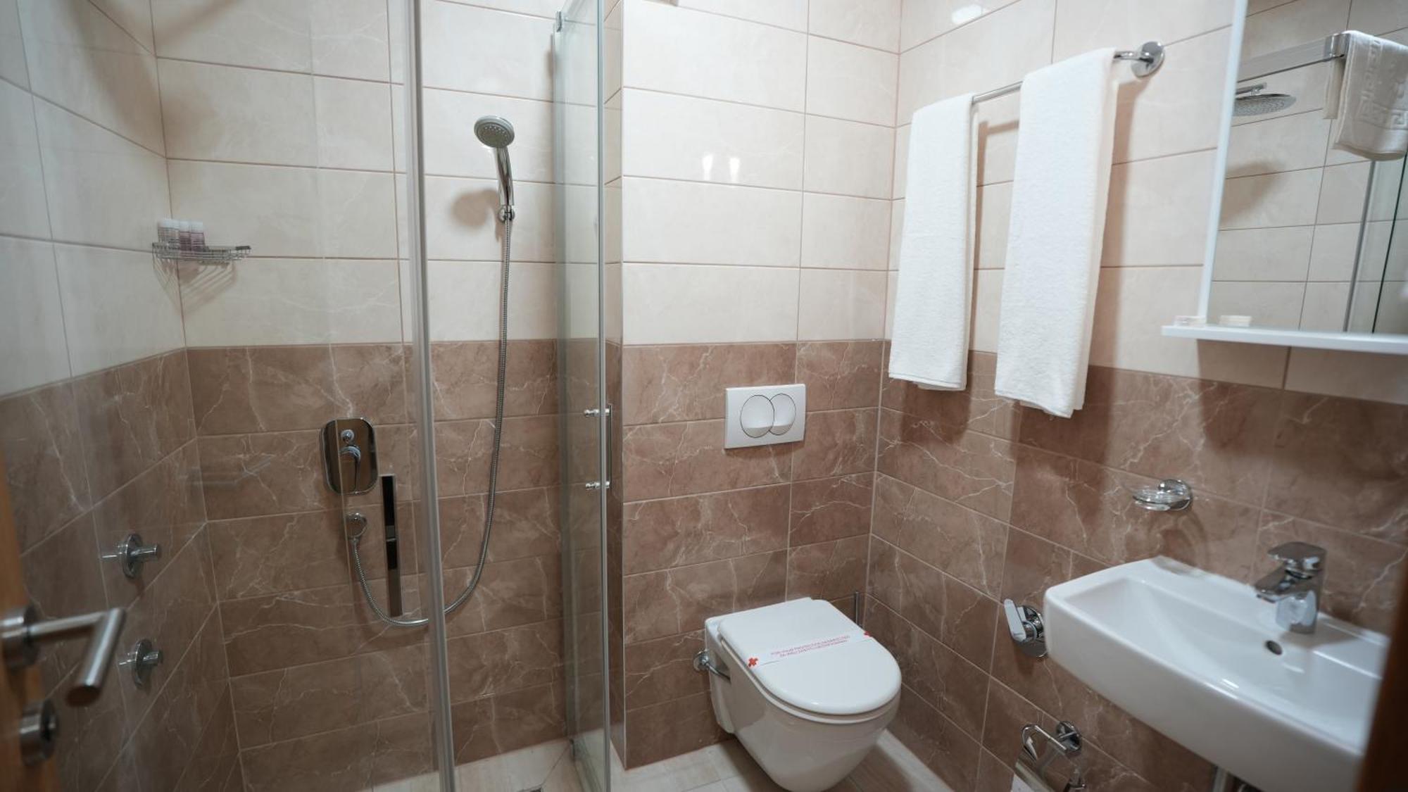 Motel "Izvor Bosne" Ilidža Екстериор снимка